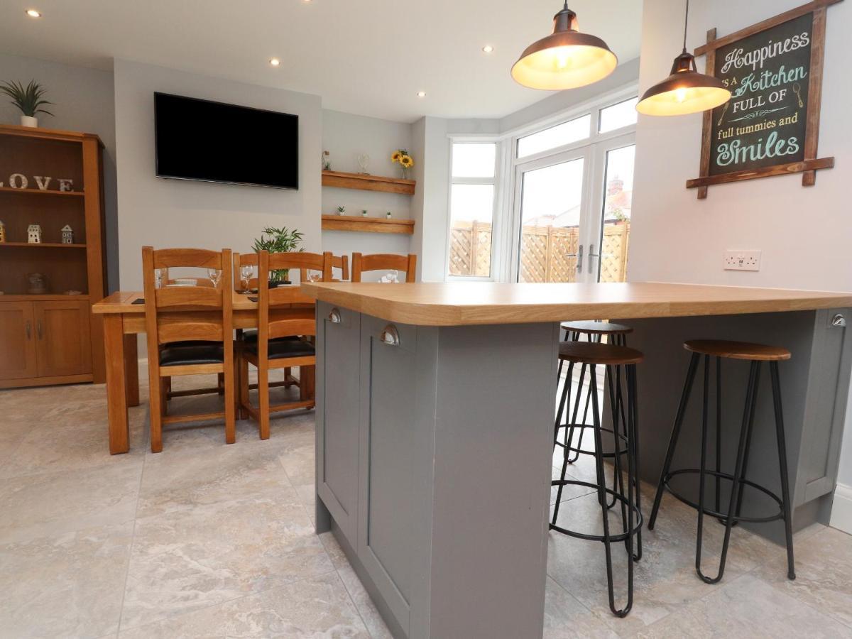 23 Ryden Avenue Villa Cleveleys Kültér fotó